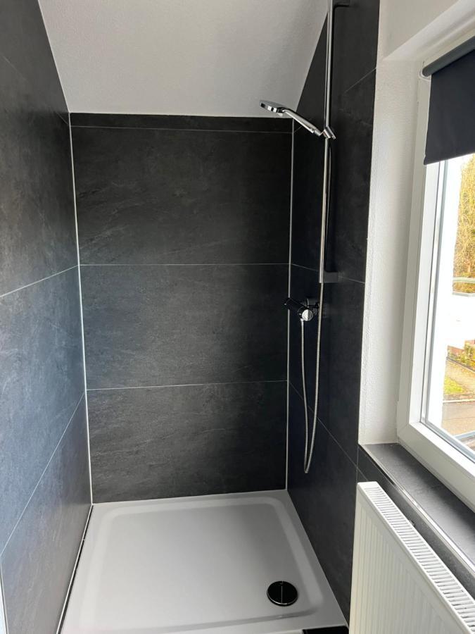 Unique Geraeumige 2 Zimmerwohnung In Tuttlingen Mit Netflix, Sauna Und Fitness Kültér fotó